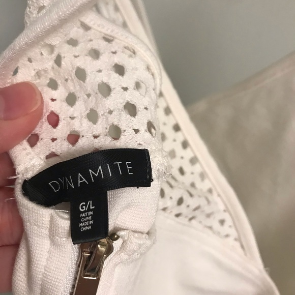 Dynamite crisscross top with flare bottom - Picture 4 of 4